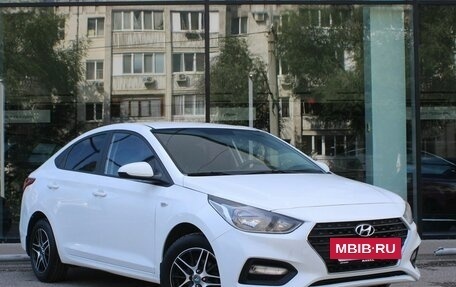 Hyundai Solaris II рестайлинг, 2018 год, 1 285 000 рублей, 3 фотография