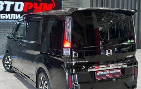 Honda Stepwgn IV, 2017 год, 1 897 000 рублей, 9 фотография