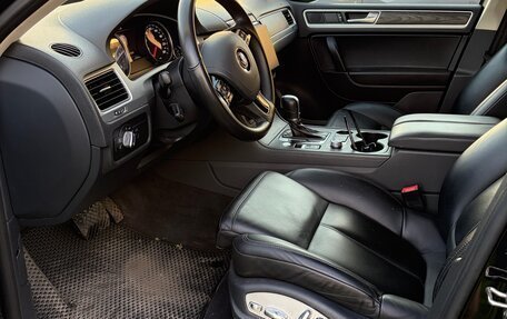 Volkswagen Touareg III, 2016 год, 2 800 000 рублей, 9 фотография