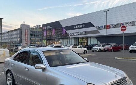 Mercedes-Benz E-Класс, 2002 год, 550 000 рублей, 2 фотография