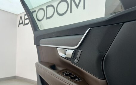 Volvo V90 Cross Country I рестайлинг, 2017 год, 2 250 000 рублей, 14 фотография