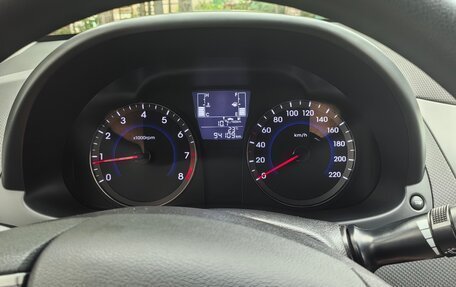 Hyundai Solaris II рестайлинг, 2015 год, 1 250 000 рублей, 9 фотография