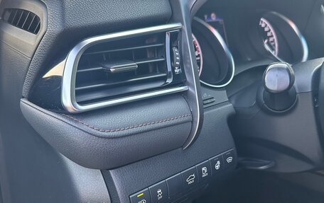Toyota Camry, 2019 год, 2 290 000 рублей, 10 фотография