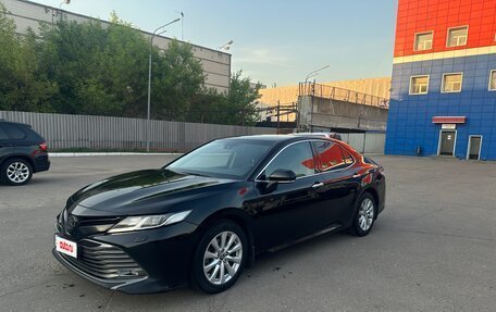 Toyota Camry, 2019 год, 2 290 000 рублей, 8 фотография