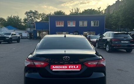 Toyota Camry, 2019 год, 2 290 000 рублей, 5 фотография