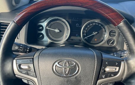 Toyota Land Cruiser 200, 2019 год, 7 150 000 рублей, 7 фотография