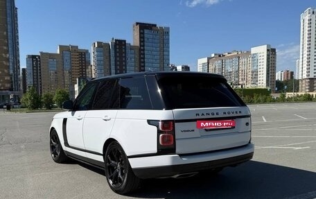 Land Rover Range Rover IV рестайлинг, 2018 год, 5 500 000 рублей, 6 фотография