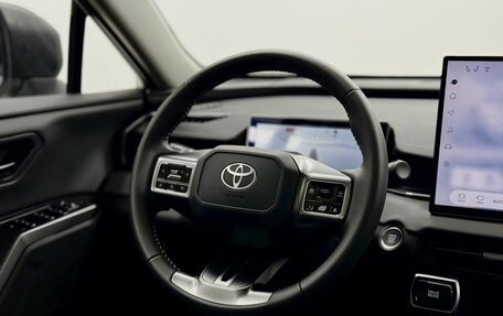 Toyota RAV4, 2026 год, 4 350 000 рублей, 18 фотография