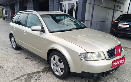 Audi A4, 2004 год, 495 000 рублей, 2 фотография