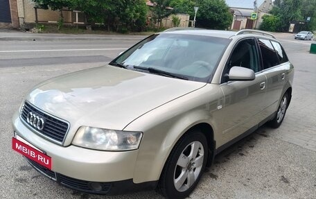 Audi A4, 2004 год, 495 000 рублей, 3 фотография