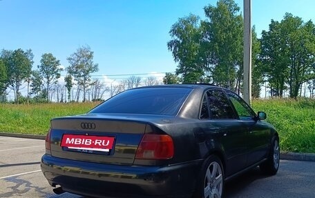 Audi A4, 1996 год, 300 000 рублей, 4 фотография