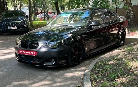 BMW 5 серия, 2005 год, 1 150 000 рублей, 4 фотография