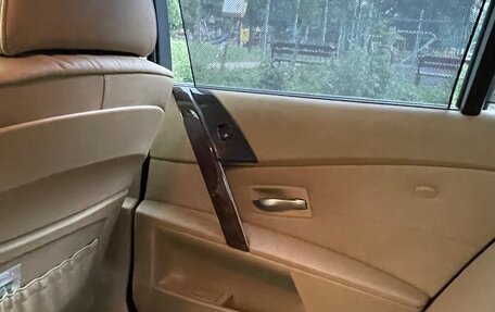 BMW 5 серия, 2005 год, 1 150 000 рублей, 28 фотография