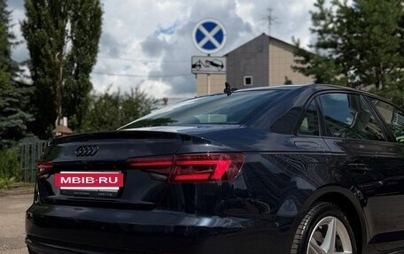 Audi A4, 2018 год, 3 000 000 рублей, 8 фотография
