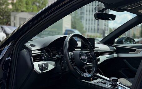 Audi A4, 2018 год, 3 000 000 рублей, 11 фотография