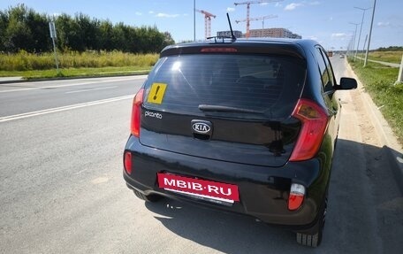 KIA Picanto II, 2011 год, 699 000 рублей, 6 фотография
