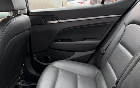 Hyundai Elantra VI рестайлинг, 2016 год, 1 550 000 рублей, 17 фотография