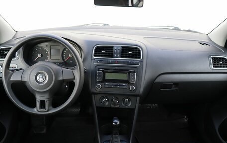 Volkswagen Polo VI (EU Market), 2012 год, 779 000 рублей, 13 фотография