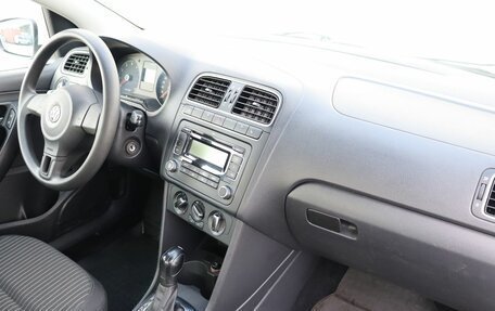 Volkswagen Polo VI (EU Market), 2012 год, 779 000 рублей, 10 фотография