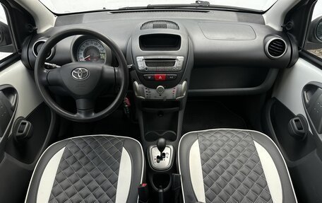 Toyota Aygo II, 2010 год, 550 000 рублей, 11 фотография
