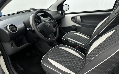 Toyota Aygo II, 2010 год, 550 000 рублей, 9 фотография