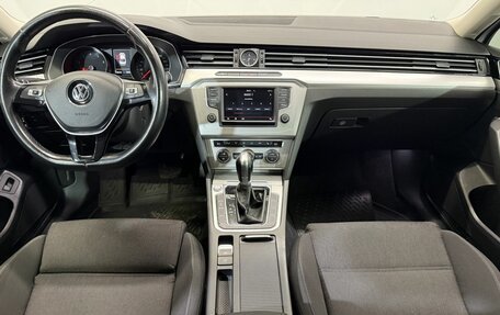 Volkswagen Passat B8 рестайлинг, 2016 год, 1 399 000 рублей, 9 фотография