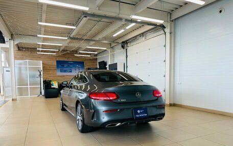Mercedes-Benz C-Класс, 2018 год, 2 499 900 рублей, 4 фотография