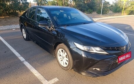 Toyota Camry, 2020 год, 2 800 000 рублей, 1 фотография