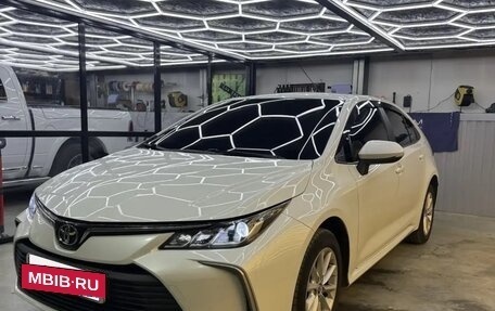 Toyota Corolla, 2020 год, 2 050 000 рублей, 3 фотография