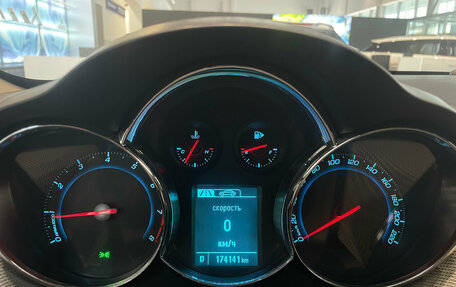 Chevrolet Cruze II, 2013 год, 835 000 рублей, 18 фотография