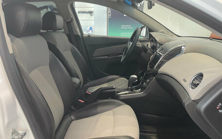 Chevrolet Cruze II, 2013 год, 835 000 рублей, 25 фотография