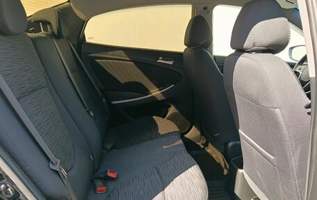 Hyundai Solaris II рестайлинг, 2015 год, 930 000 рублей, 11 фотография