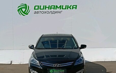 Hyundai Solaris II рестайлинг, 2015 год, 930 000 рублей, 2 фотография