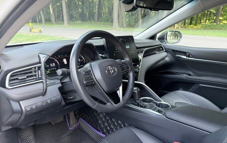Toyota Camry, 2022 год, 3 500 000 рублей, 18 фотография