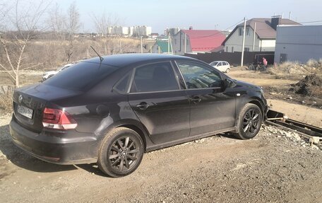 Volkswagen Polo VI (EU Market), 2015 год, 850 000 рублей, 2 фотография