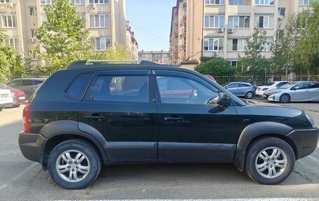 Hyundai Tucson III, 2006 год, 750 000 рублей, 2 фотография
