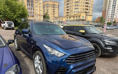 Infiniti FX II, 2013 год, 1 737 000 рублей, 2 фотография