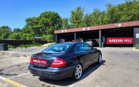 Mercedes-Benz CLK-Класс, 2004 год, 780 000 рублей, 7 фотография