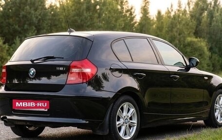 BMW 1 серия, 2011 год, 800 000 рублей, 5 фотография