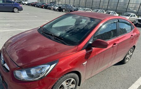 Hyundai Solaris II рестайлинг, 2012 год, 690 000 рублей, 2 фотография