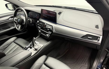 BMW 6 серия, 2021 год, 4 987 000 рублей, 15 фотография