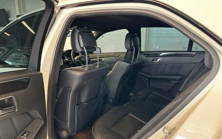 Mercedes-Benz E-Класс, 2011 год, 2 099 999 рублей, 19 фотография