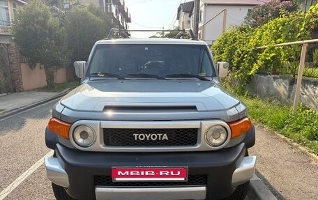 Toyota FJ Cruiser, 2013 год, 3 450 000 рублей, 14 фотография