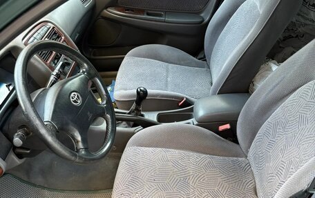 Toyota Avensis III рестайлинг, 2000 год, 215 000 рублей, 7 фотография