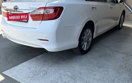 Toyota Camry, 2013 год, 1 390 000 рублей, 6 фотография