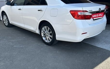 Toyota Camry, 2013 год, 1 390 000 рублей, 5 фотография