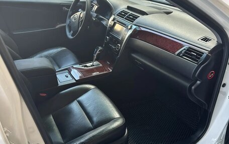 Toyota Camry, 2013 год, 1 390 000 рублей, 11 фотография