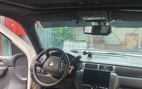 Chevrolet Tahoe III, 2011 год, 2 800 000 рублей, 19 фотография