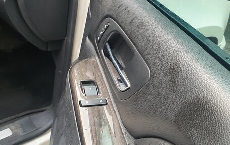 Chevrolet Tahoe III, 2011 год, 2 800 000 рублей, 23 фотография