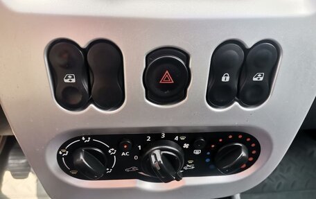 Renault Logan I, 2012 год, 399 000 рублей, 12 фотография